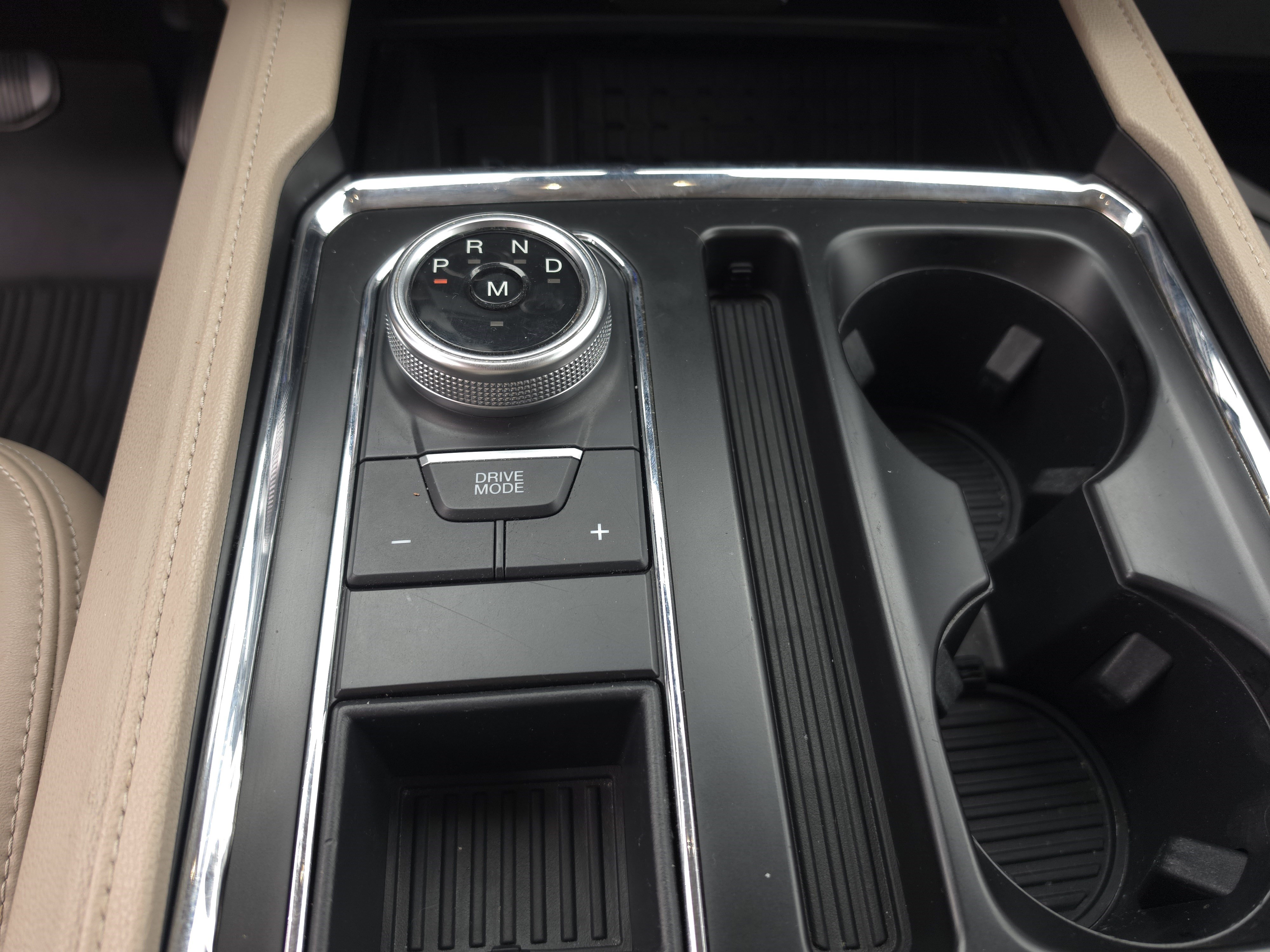 Certified 2022 Ford Expedition XLT RWD image 25