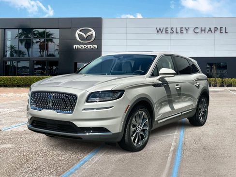 Used 2023 Lincoln Nautilus Reserve w/ Equipment Group 201A image 1