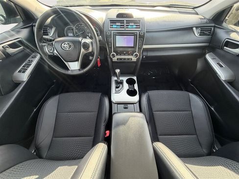 Used 2013 Toyota Camry SE FWD image 22