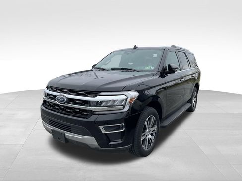 Used 2024 Ford Expedition Limited image 4