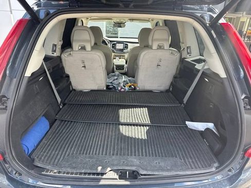 Used 2023 Volvo XC90 B6 Ultimate w/ Lounge Package AWD/4WD image 11