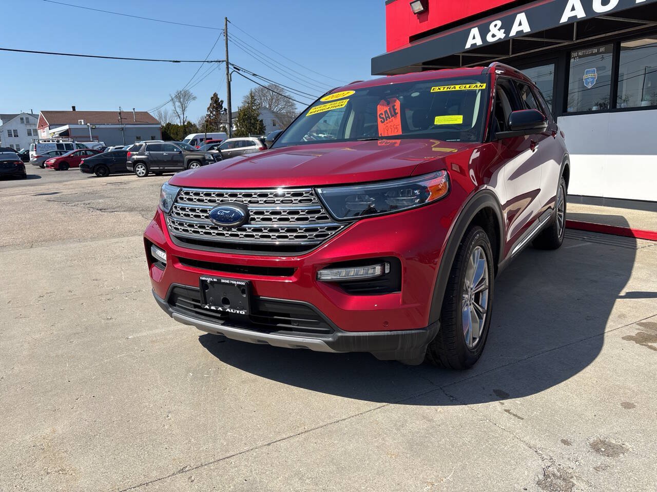 Used 2021 Ford Explorer Limited w/ Equipment Group 301A AWD/4WD image 10