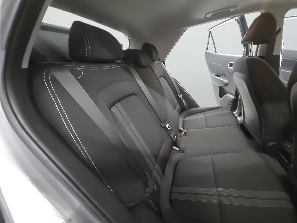 Certified 2024 Hyundai Venue SEL FWD image 23