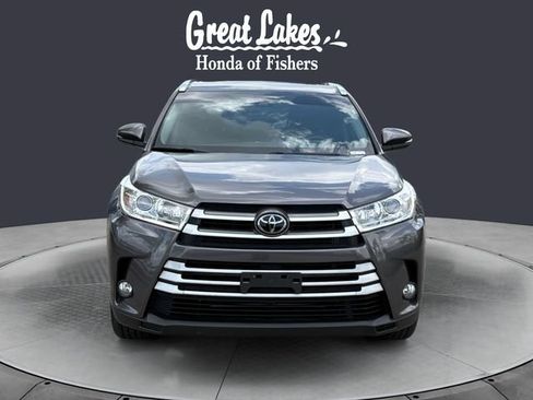 Used 2018 Toyota Highlander XLE FWD image 8