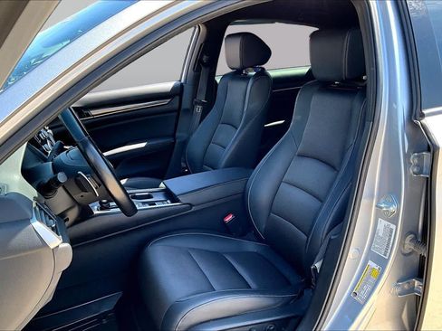 Used 2022 Honda Accord Sport image 7