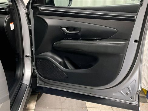 Used 2024 Hyundai Tucson Limited image 12