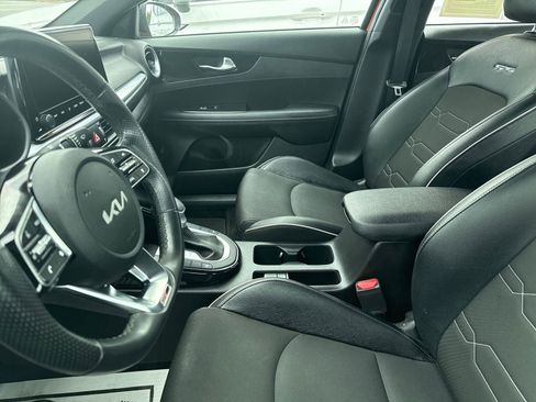 Used 2022 Kia Forte GT-Line w/ GT-Line Technology Package image 7