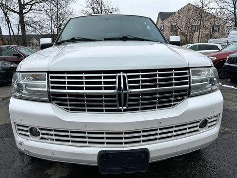 Used 2013 Lincoln Navigator 4WD w/ HD Trailer Tow Pkg image 7
