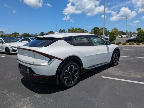 Certified 2022 Kia EV6 Wind w/ Wind Technology Package AWD/4WD image 8