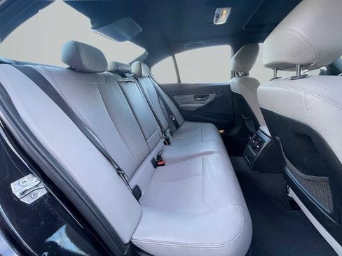 Used 2013 BMW 335i Sedan image 14