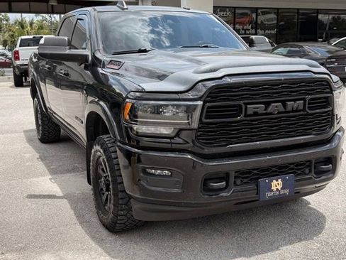 Used 2022 RAM 2500 Limited AWD/4WD image 1