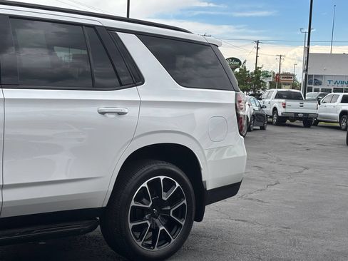 Used 2021 Chevrolet Tahoe RST w/ Luxury Package AWD/4WD image 7