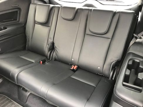 Certified 2023 Subaru Ascent Touring image 8