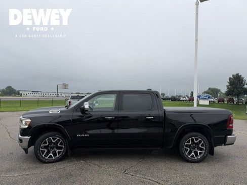 Used 2019 RAM 1500 Laramie AWD/4WD image 5