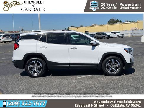Certified 2020 GMC Terrain SLT w/ Preferred Package AWD/4WD image 13