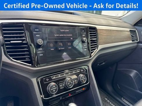 Certified 2023 Volkswagen Atlas SE w/ Panoramic Sunroof Package AWD/4WD image 14