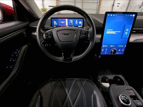 Used 2021 Ford Mustang Mach-E Select AWD/4WD image 5