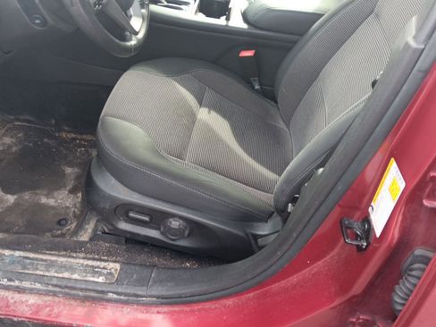 Used 2017 Ford Taurus SEL w/ Equipment Group 201A image 13