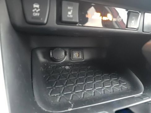 Used 2023 Toyota RAV4 XLE image 25