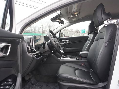 Used 2023 Kia Sportage EX image 29