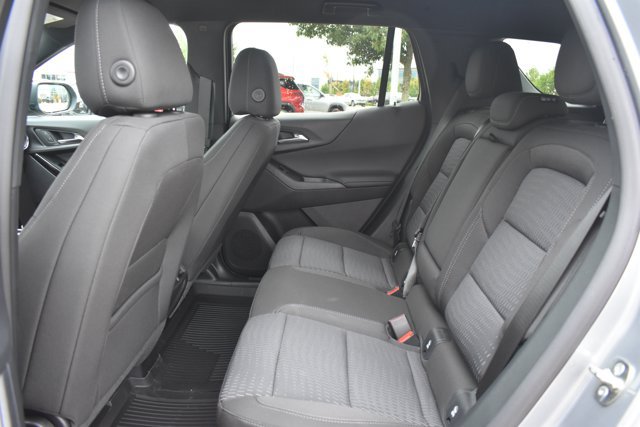 New 2027 Chevrolet Equinox LT w/ Safety and Technology Package FWD image 14
