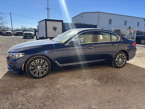 Used 2017 BMW 530i xDrive image 4