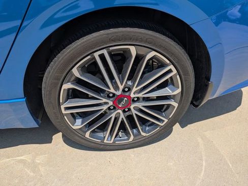 Used 2024 Kia Forte GT FWD image 30