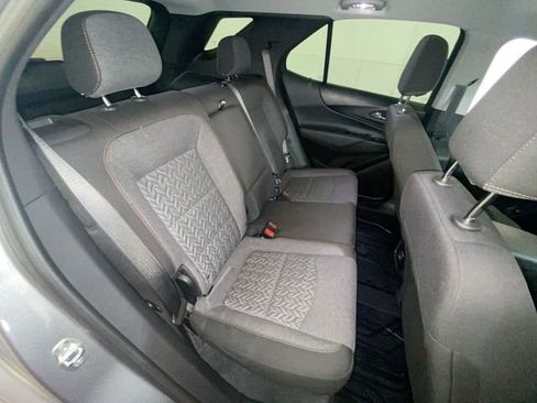 Used 2023 Chevrolet Equinox LT FWD image 11