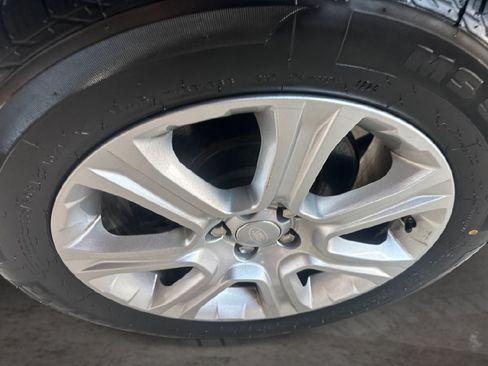 Used 2018 Land Rover Range Rover Evoque SE Premium AWD/4WD image 16