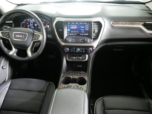 Certified 2020 GMC Acadia Denali w/ Denali Ultimate Package AWD/4WD image 10