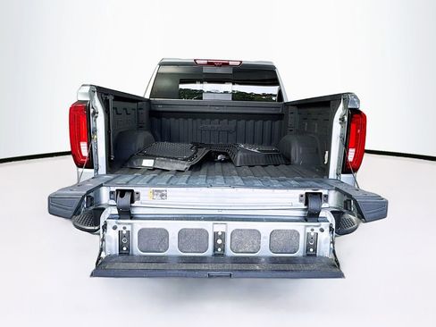 Used 2024 GMC Sierra 1500 AT4 w/ Technology Package image 28