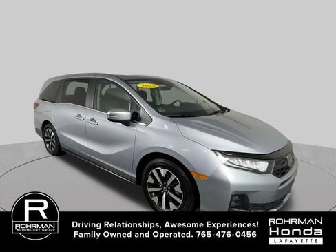 Used 2025 Honda Odyssey EX-L image 2