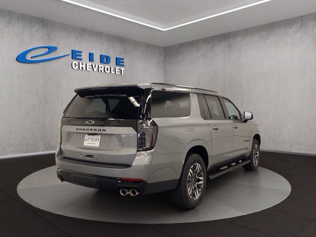 New 2026 Chevrolet Suburban Z71 w/ Z71 Off-Road Package AWD/4WD image 15