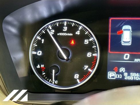 Used 2025 Subaru Forester Premium image 10