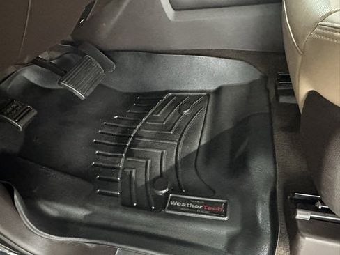 Used 2018 GMC Sierra 2500 Denali w/ Duramax Plus Package image 36