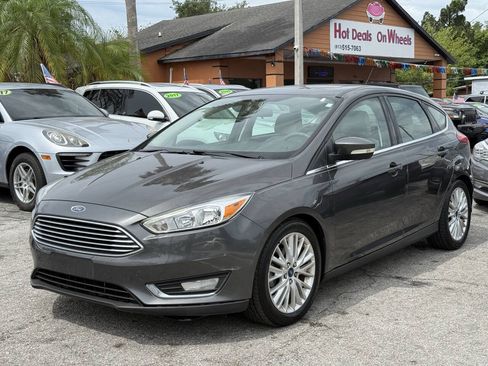 Used 2015 Ford Focus Titanium FWD image 2