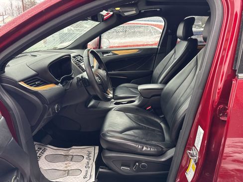 Used 2015 Lincoln MKC AWD w/ Equipment Group 101A Select image 13