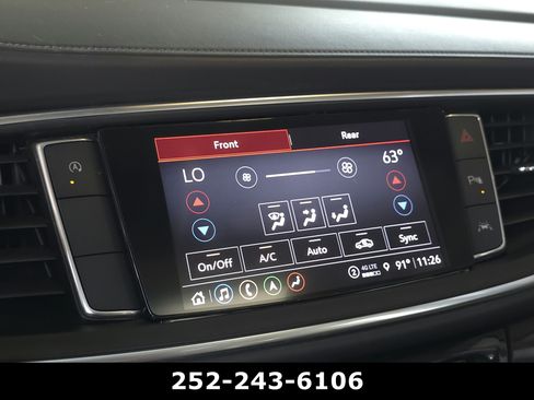 Used 2023 Buick Enclave Premium w/ Experience Buick Package FWD image 22