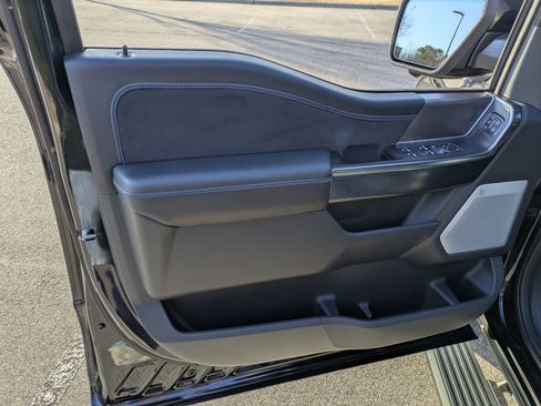 Certified 2025 Ford F150 Platinum w/ Equipment Group 702A High image 16