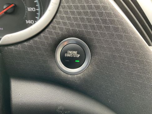 Used 2024 Chevrolet Malibu LT image 31