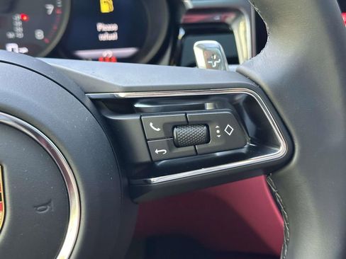 Certified 2026 Porsche Macan Turbo image 21