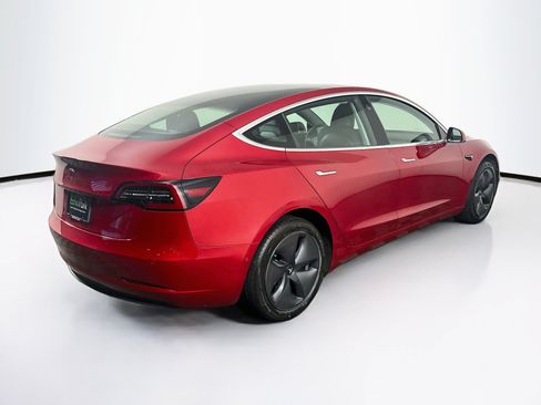 Used 2020 Tesla Model 3 Standard Range Plus RWD image 9