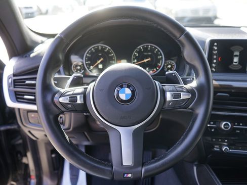Used 2019 BMW X6 sDrive35i w/ M Sport Package image 13