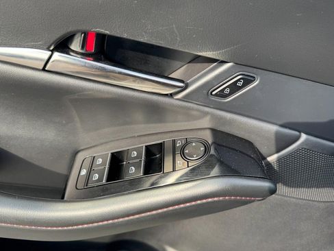 Used 2024 MAZDA CX-30 AWD 2.5 S w/ Preferred Package image 16