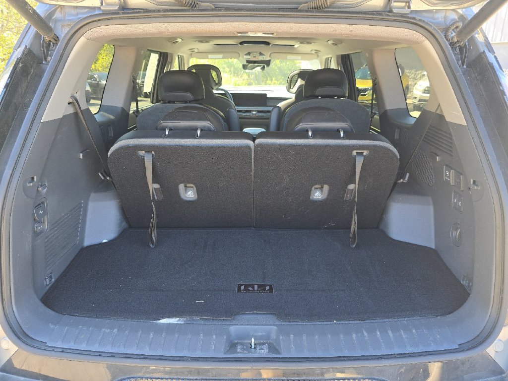 Used 2024 Kia EV9 Land AWD/4WD image 18