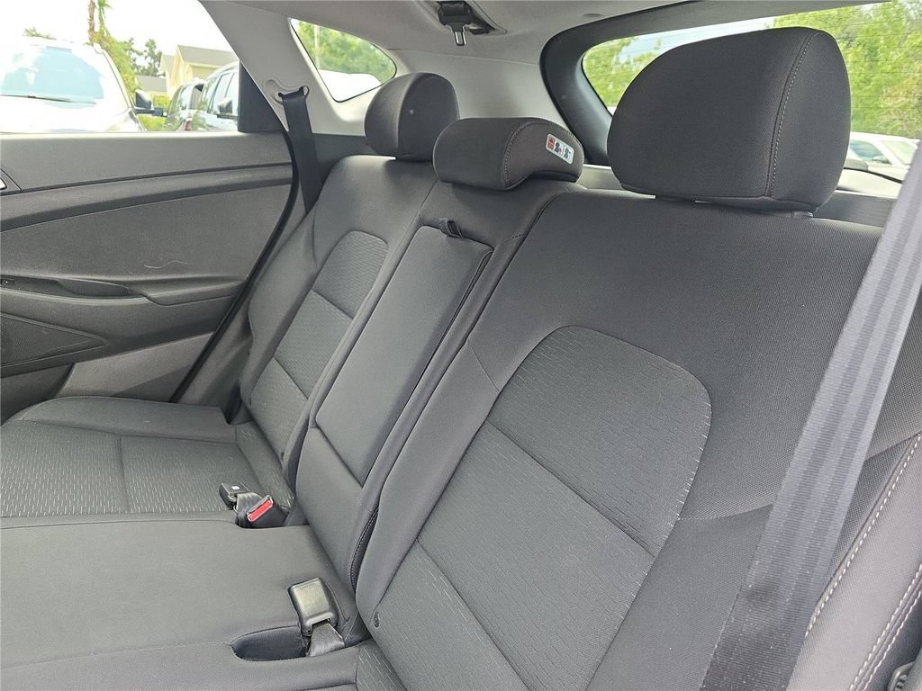 Used 2019 Hyundai Tucson Value FWD image 11