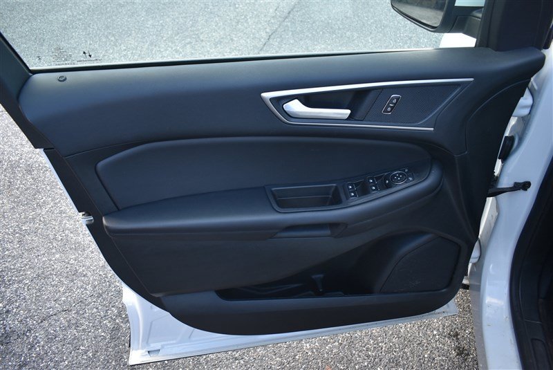Used 2023 Ford Edge SEL w/ Convenience Package AWD/4WD image 12