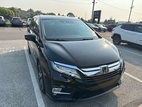 Used 2019 Honda Odyssey Elite image 14