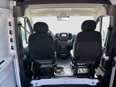 Used 2023 RAM ProMaster 2500 FWD image 24