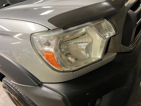 Used 2014 Toyota Tacoma PreRunner image 28